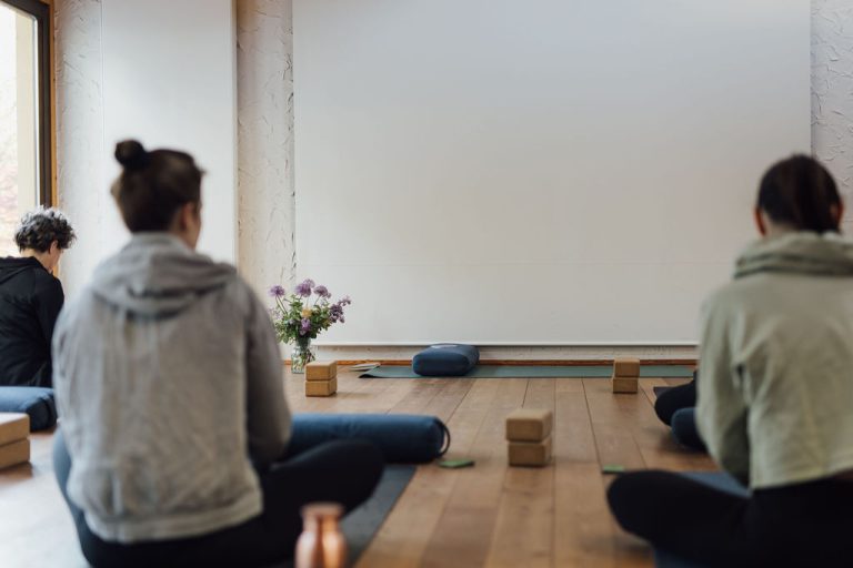 Yoga beim Retreat